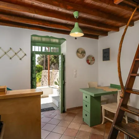 아파트 Traditional Village Loft, Plaka Milos 아다마스